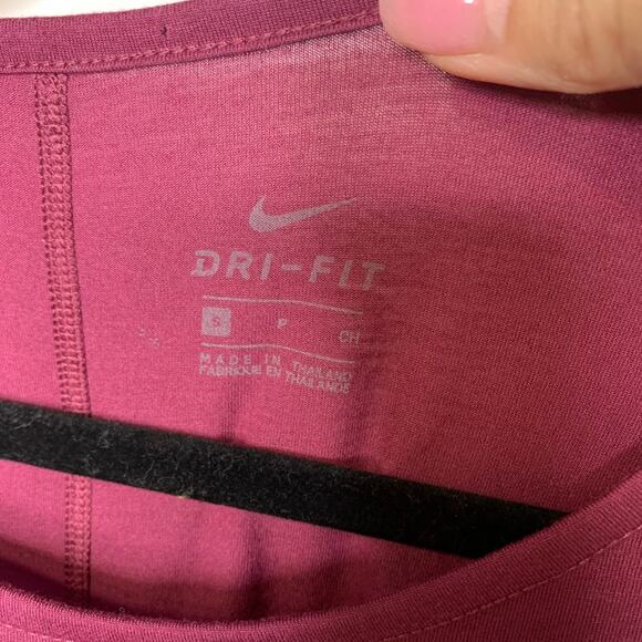 Nike Dri Fit Pink  Burgundy T Shirt Sz Small - Picture 4 of 5